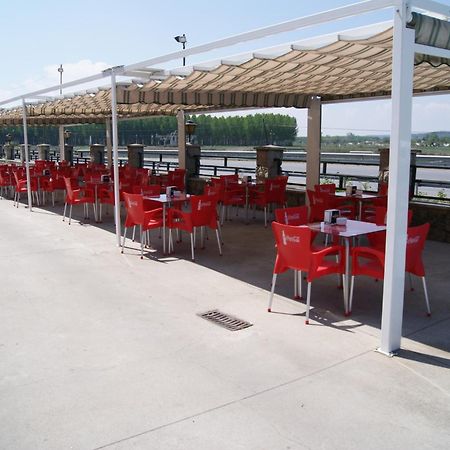 Hotel Alameda Алба де Тормес Екстериор снимка