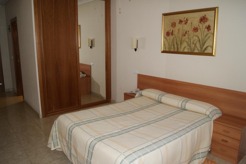 Hotel Alameda Алба де Тормес Екстериор снимка